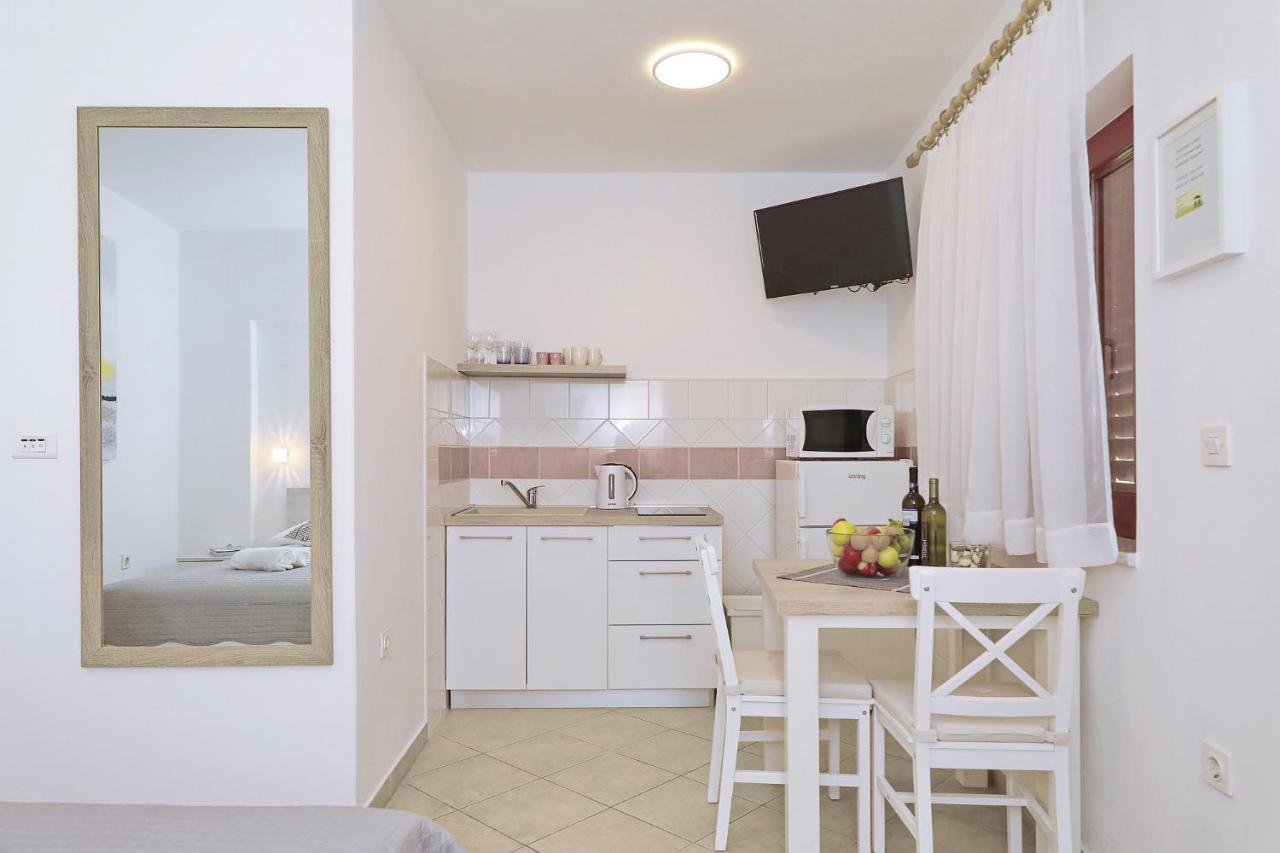 Apartmani Strpic Biograd Na Moru Luaran gambar