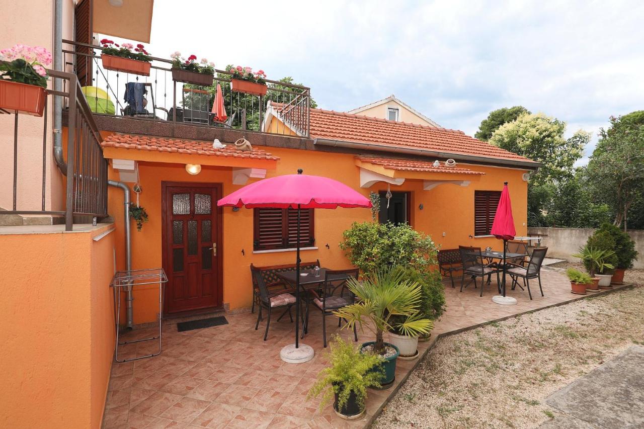 Apartmani Strpic Biograd Na Moru Luaran gambar