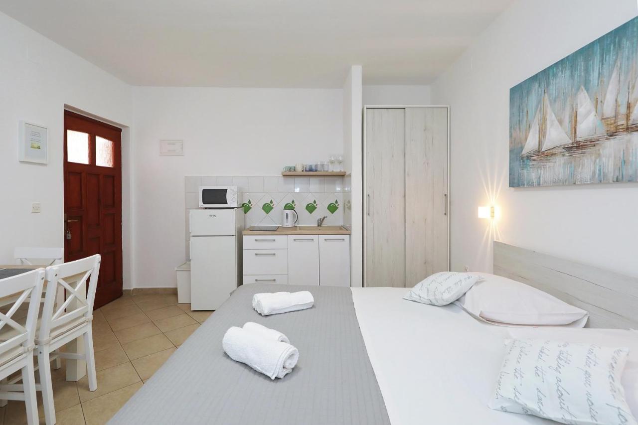 Apartmani Strpic Biograd Na Moru Luaran gambar