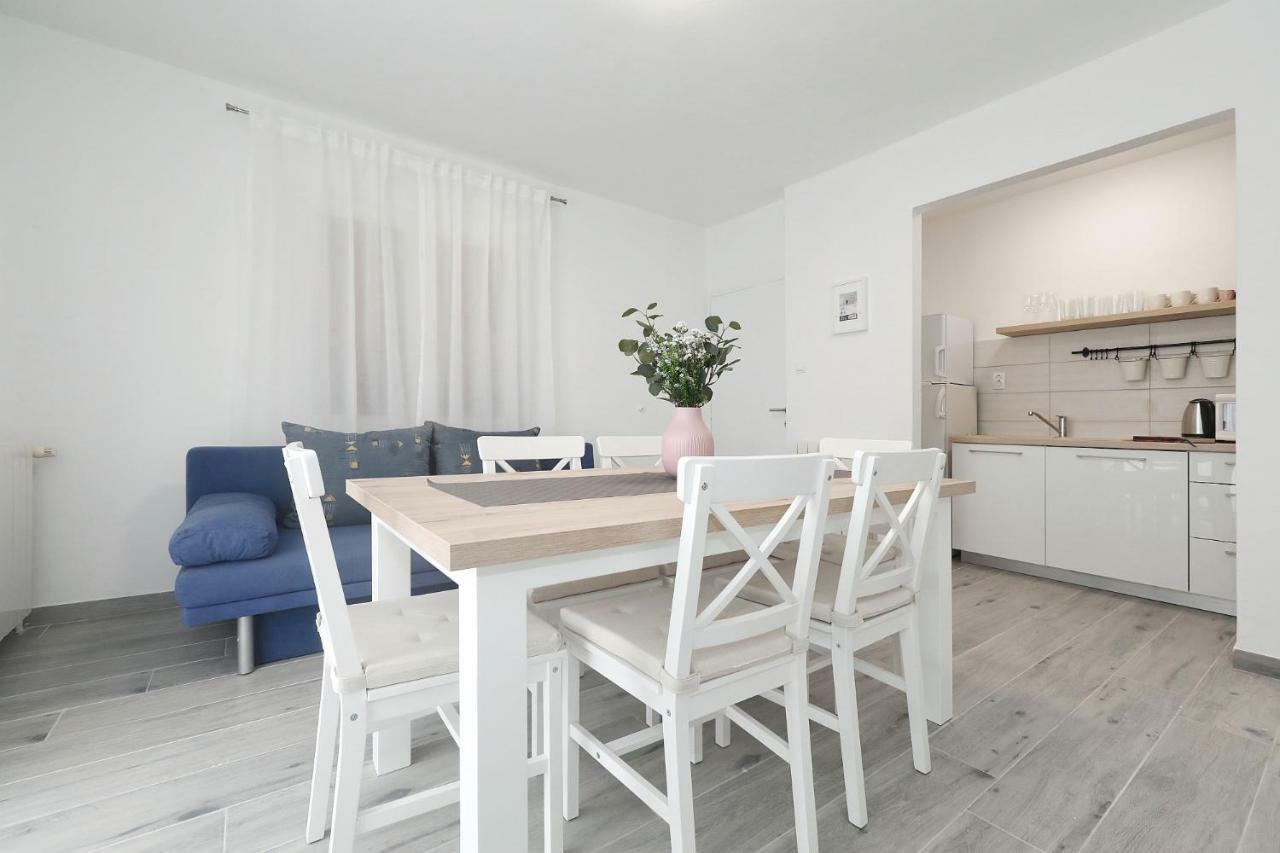 Apartmani Strpic Biograd Na Moru Luaran gambar