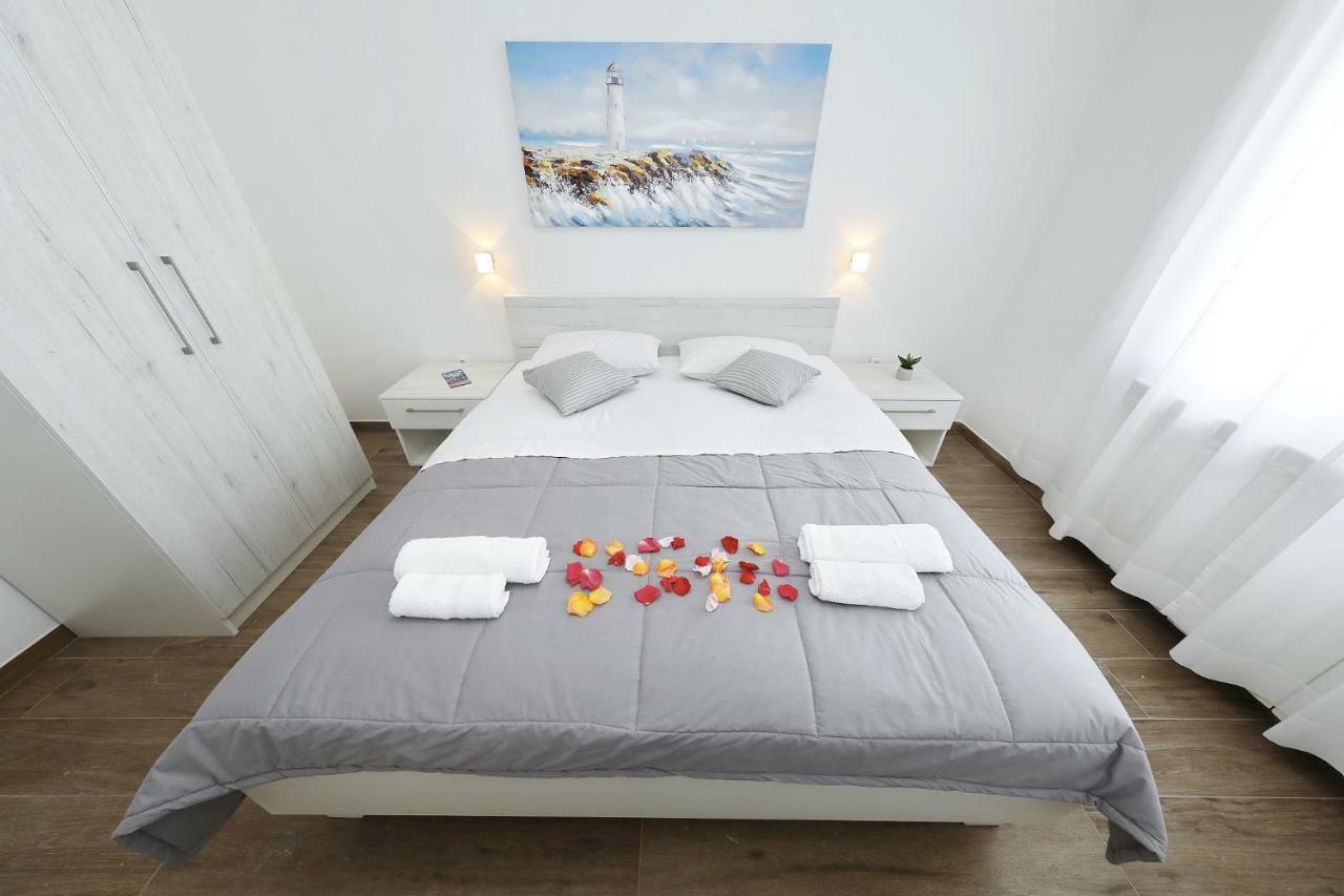 Apartmani Strpic Biograd Na Moru Luaran gambar